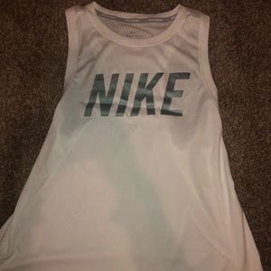 Nike workout top